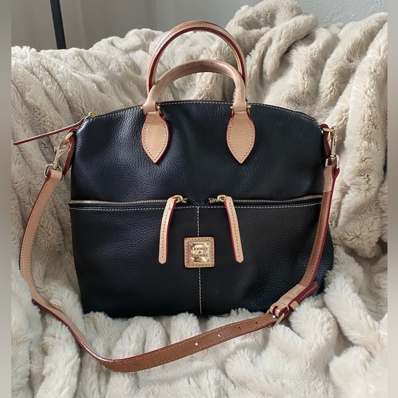 Dooney & Bourke Dillen Double Pocket Satchel Black & Tan - Picture 1 of 12